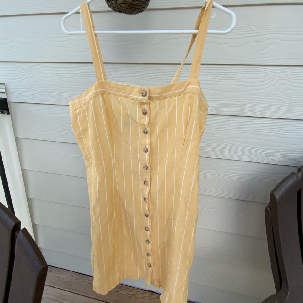 FOREVER 21 Yellow stripped button up dress